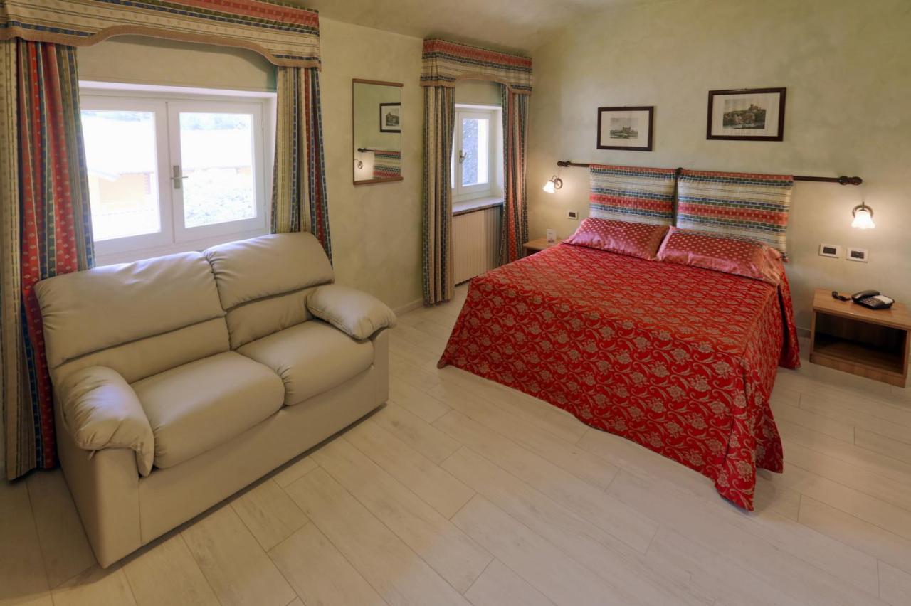 Park Hotel Villa Salzea Trofarello Exterior foto