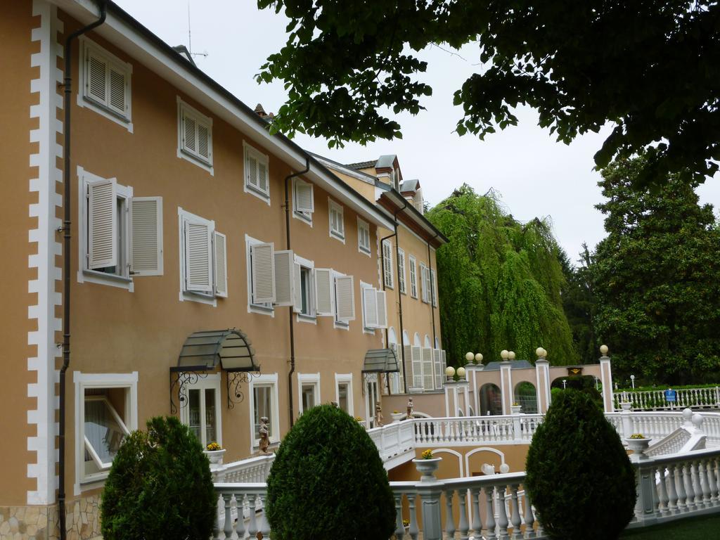 Park Hotel Villa Salzea Trofarello Exterior foto